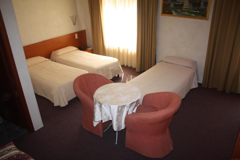 Auberge Gaglioti Luxemburg Rum bild